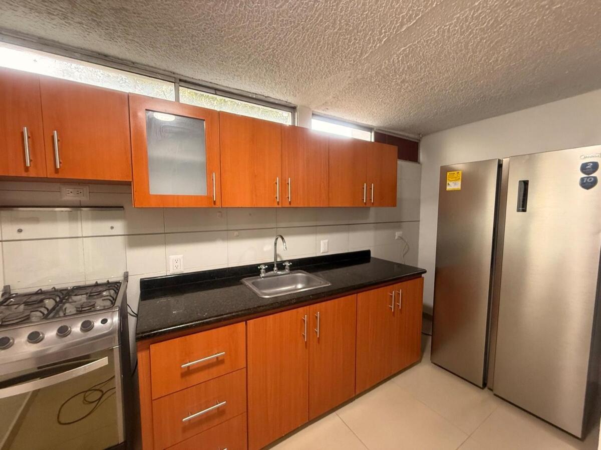 Hermosa Habitacion A Una Cuadra Del Ventura Plaza 3 Cúcuta Exteriör bild