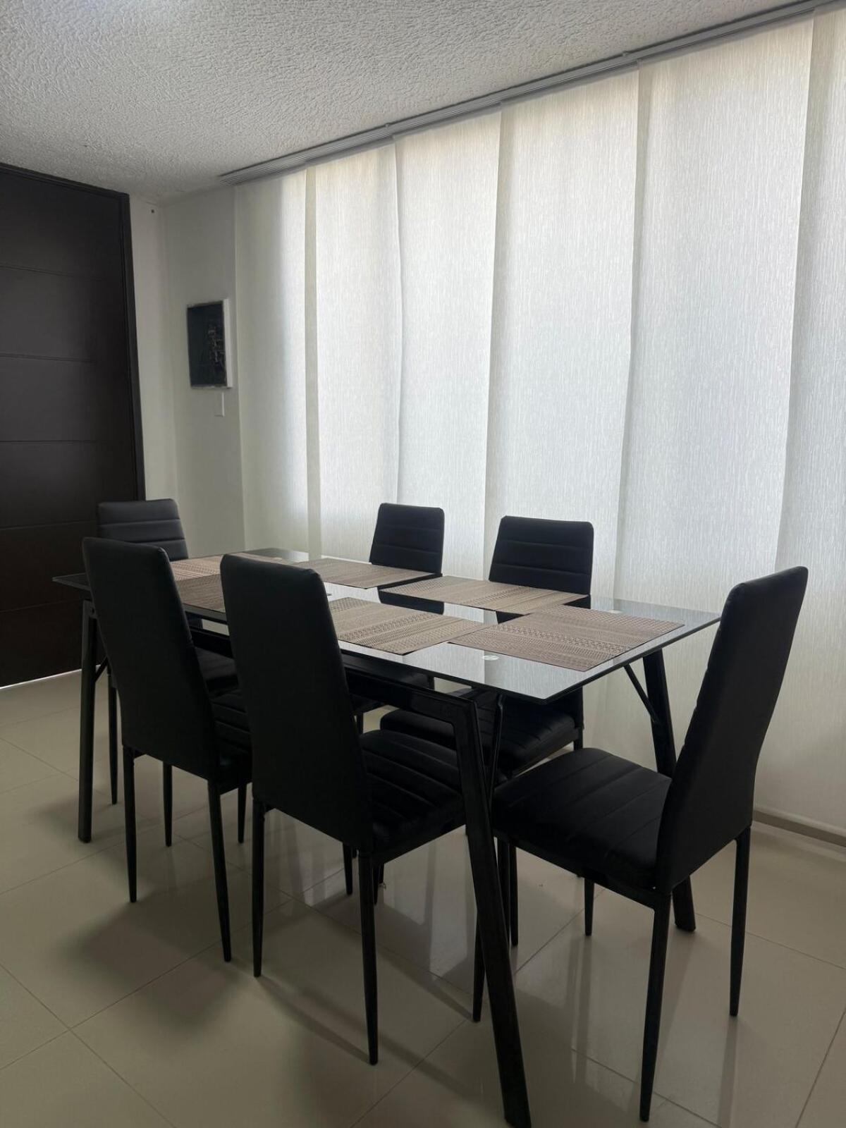 Hermosa Habitacion A Una Cuadra Del Ventura Plaza 3 Cúcuta Exteriör bild